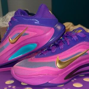 Nike A'One "Fierce Purple” Basketball Shoe  size 7